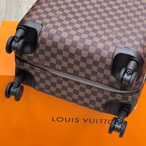 Чемодан Louis Vuitton