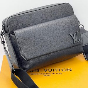 Сумка Louis Vuitton Мессенджер Fastline