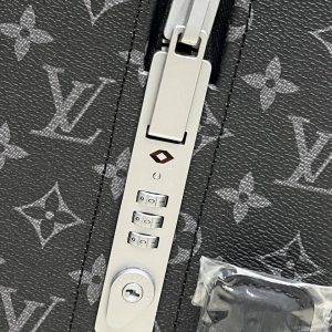 Чемодан Louis Vuitton