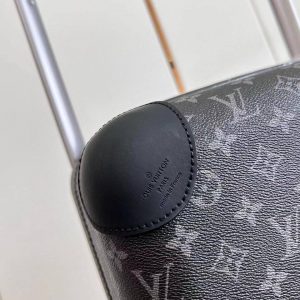 Чемодан Louis Vuitton