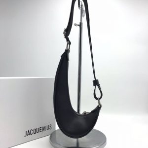 Сумка Jacquemus & Nike Swoosh Bag