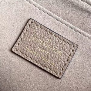 Сумка Louis Vuitton Pochette