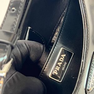 Сумка Prada Cleo