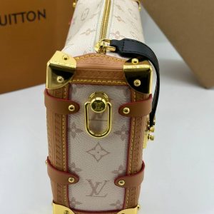 Сумка Louis Vuitton Petite Malle