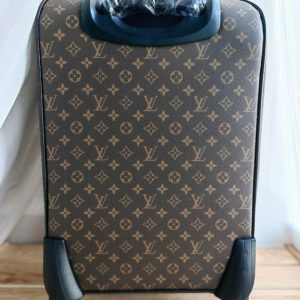 Чемодан Louis Vuitton Legere 50