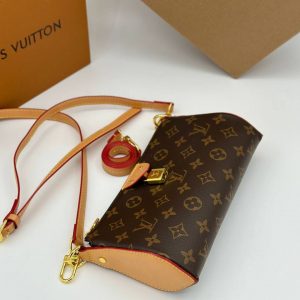 Сумка Louis Vuitton