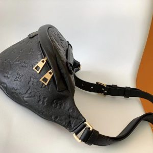 Сумка Louis Vuitton Bumbag