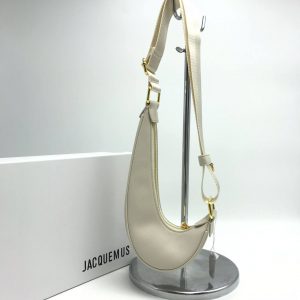 Сумка Jacquemus & Nike Swoosh Bag