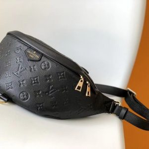 Сумка Louis Vuitton Bumbag