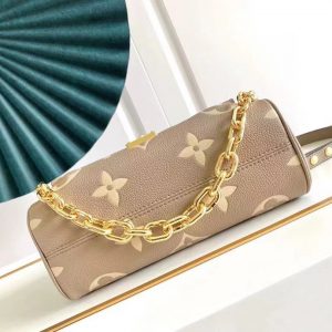 Сумка Louis Vuitton Pochette