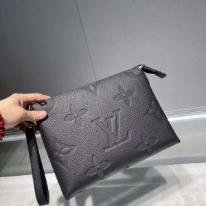 Сумка Louis Vuitton Coussin