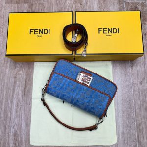 Сумка Fendi Baguette