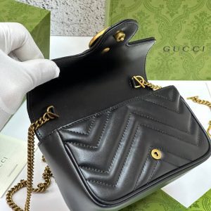 Сумка Gucci GG MARMONT LEATHER SUPER MINI