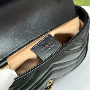 Сумка Gucci GG MARMONT LEATHER SUPER MINI