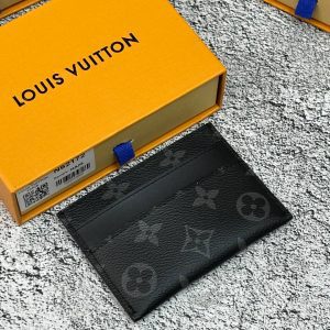 Визитница Louis Vuitton