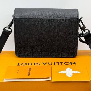 Сумка Louis Vuitton Takeoff