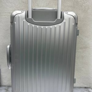 Чемодан Rimowa