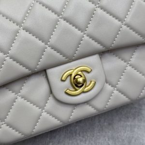 Сумка Chanel Classic