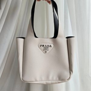 Сумка Prada