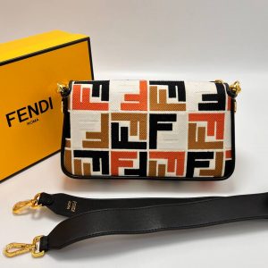 Сумка Fendi Baguette