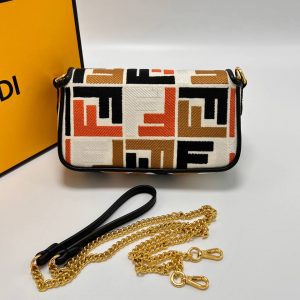 Сумка Fendi Baguette