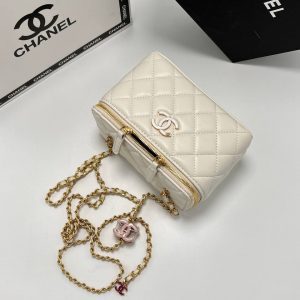 Сумка-косметичка Chanel