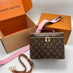 Косметичка Louis Vuitton