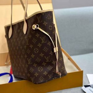 Сумка Louis Vuitton