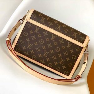 Сумка Louis Vuitton Dauphine