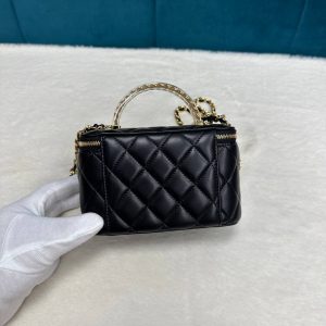 Сумка-косметичка Chanel